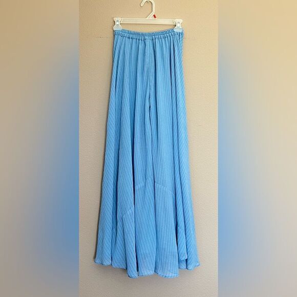 Flowy Wide Leg High Waisted Pants - Picture 1 of 8